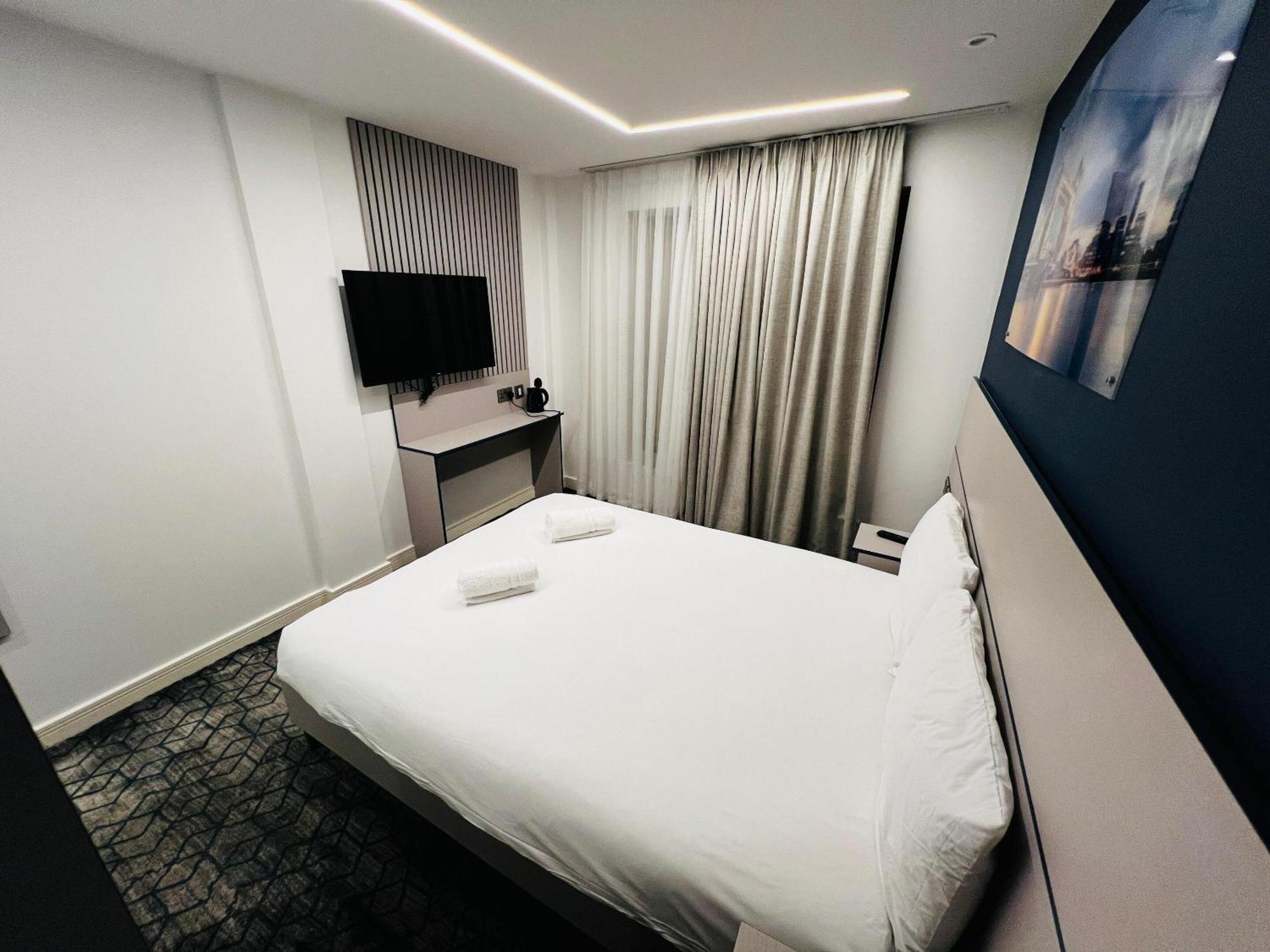 Ilford Grand Hotel 外观 照片